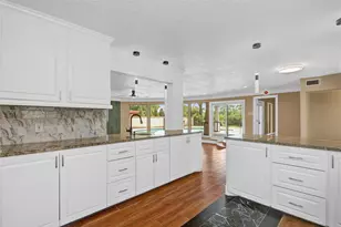 16406 Brook Forest Dr, Houston, TX 77059 - Photo 16