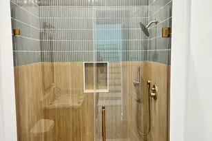 13007 Jolly Roger Dr, Freeport, TX 77541 - Photo 10