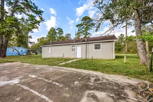 340 Magnolia Dr Dr, Houston, TX 77336 - Photo 4