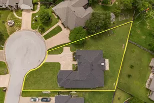 1203 Beacon Ct, College Station, TX 77845 - Photo 28