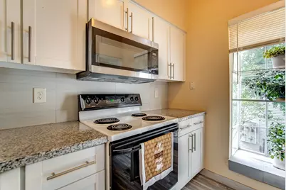 9809 Richmond Avenue #H13, Houston, TX 77042 - Photo 8