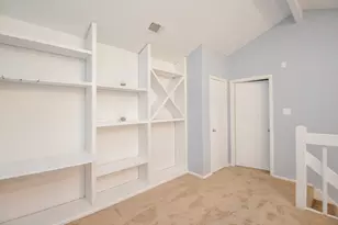 12114 Bob White Dr, Houston, TX 77035 - Photo 14