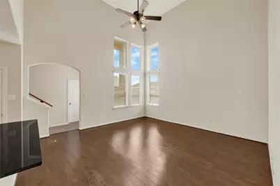 6806 Hunters Trace Lane, Baytown, TX 77521 - Photo 6