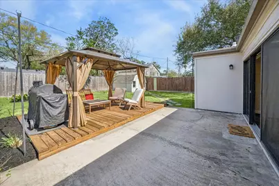 5226 Nina Lee Lane, Houston, TX 77092 - Photo 28