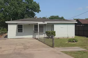 122 S Willow St, Texas City, TX 77591 - Photo 1