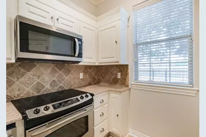 2843 Misty Heath Lane, Houston, TX 77082 - Photo 10