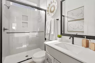 14906 Buffalo Head St, Mont Belvieu, TX 77523 - Photo 6