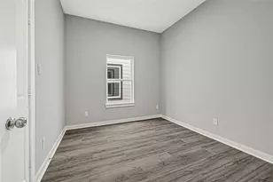 308 Bolden St, Houston, TX 77029 - Photo 14