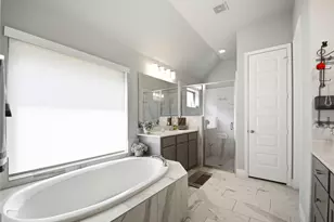 407 Callery Pear Ct, Conroe, TX 77304 - Photo 24