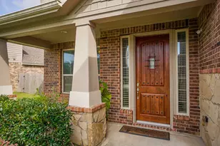 9506 Bonbrook Bend Ln, Rosenberg, TX 77469 - Photo 4