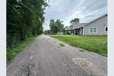 1904 Dalhart Street, Dayton, TX 77535 - Photo 6