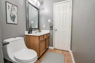 21606 Kings Bend Dr, Kingwood, TX 77339 - Photo 10