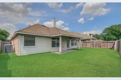 21606 Kings Bend Drive, Kingwood, TX 77339 - Photo 32