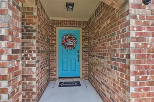 735 Broad Ripple Dr, Houston, TX 77336 - Photo 4