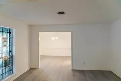 8526 Dashwood Drive, Houston, TX 77036 - Photo 8