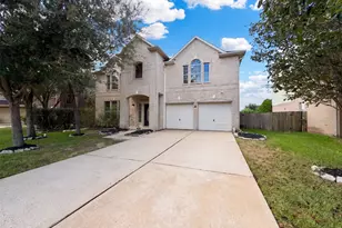 7618 Crescent Lake Ct, Rosenberg, TX 77469 - Photo 2
