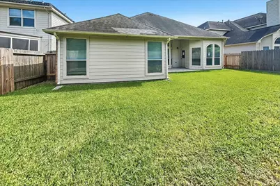 37 San Simeon Drive, Manvel, TX 77578 - Photo 16