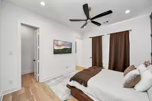 830 E 40th St, Houston, TX 77022 - Photo 36