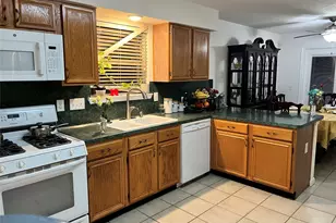 28723 Sedgefield St, Spring, TX 77386 - Photo 10