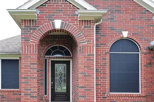 2142 Robinwood Dr, Deer Park, TX 77536 - Photo 2