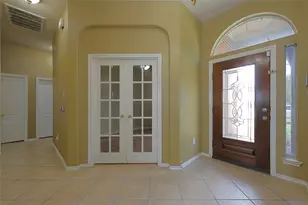 2142 Robinwood Dr, Deer Park, TX 77536 - Photo 4