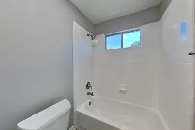 19119 Sprintwood Court, Humble, TX 77346 - Photo 18