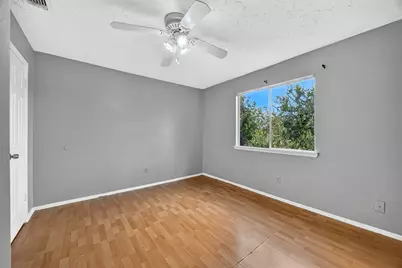 15818 Manfield Drive, Houston, TX 77082 - Photo 32