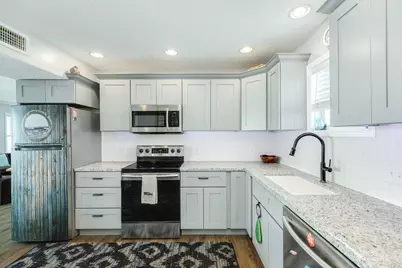 722 Beach Drive, Surfside Beach, TX 77541 - Photo 14