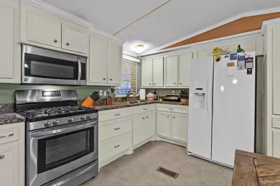 13066 Enchanted Vista, Willis, TX 77318 - Photo 12