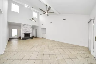 11415 Ella Lee Lane, Houston, TX 77077 - Photo 2
