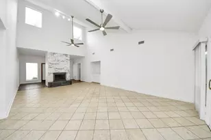 11415 Ella Lee Ln, Houston, TX 77077 - Photo 2