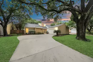 11415 Ella Lee Ln, Houston, TX 77077 - Photo 34