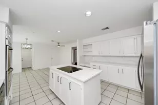 11415 Ella Lee Ln, Houston, TX 77077 - Photo 12