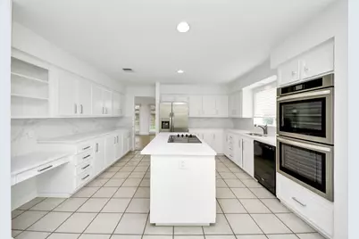 11415 Ella Lee Lane, Houston, TX 77077 - Photo 10