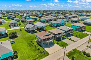 853 Wommack, Crystal Beach, TX 77650 - Photo 44