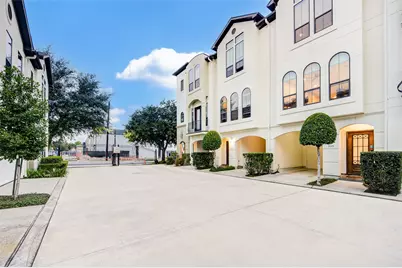 3105 Fairdale Oaks E, Houston, TX 77057 - Photo 2
