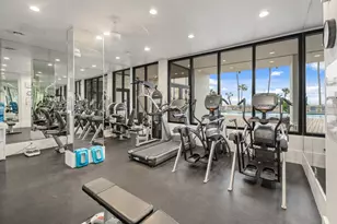 1401 E Beach Dr, Galveston, TX 77550 - Photo 24