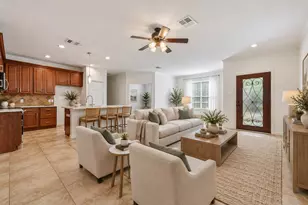 3 Avenswood Pl, The Woodlands, TX 77382 - Photo 4