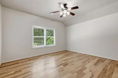 3 Avenswood Place, The Woodlands, TX 77382 - Photo 18