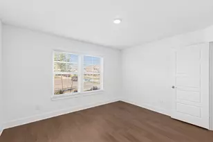 14129 Baikal Mnr Dr, Santa Fe, TX 77510 - Photo 16