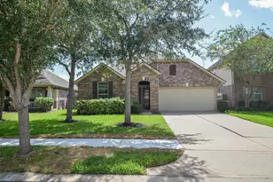5205 Kendall Glen Ct, Rosharon, TX 77583 - Photo 2