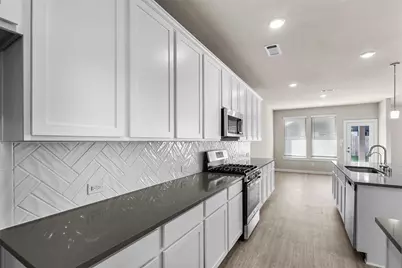 8531 Oceanmist Cove Drive, Cypress, TX 77433 - Photo 4