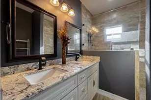 3715 Ave O 1/2, Galveston, TX 77550 - Photo 32