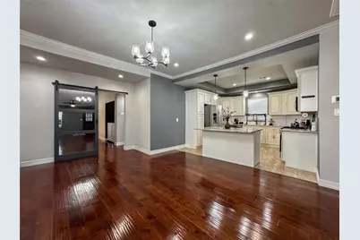 3715 Avenue O 1/2, Galveston, TX 77550 - Photo 6