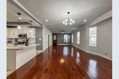 3715 Avenue O 1/2, Galveston, TX 77550 - Photo 4