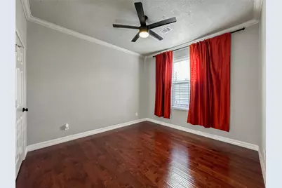 3715 Avenue O 1/2, Galveston, TX 77550 - Photo 14