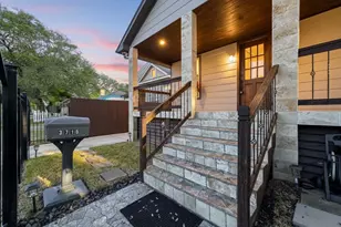 3715 Ave O 1/2, Galveston, TX 77550 - Photo 4