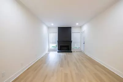 10049 Westpark Drive #125, Houston, TX 77042 - Photo 6