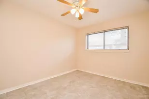 5810 Fontenelle Dr, Houston, TX 77035 - Photo 12