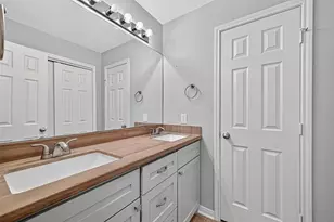 718 Silver Creek Cir, Richmond, TX 77406 - Photo 32